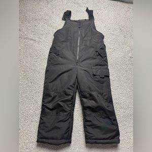 London Fog snow bib‎